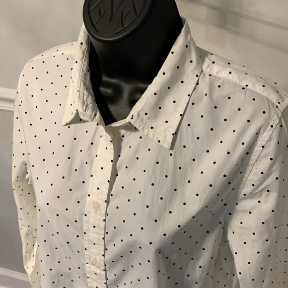 Banana Republic White & Black Polka Dot Button Down Shirt Size M NWT - Picture 2 of 13